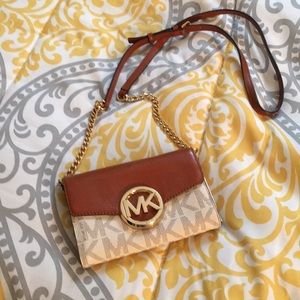 Michael Kors crossbody purse